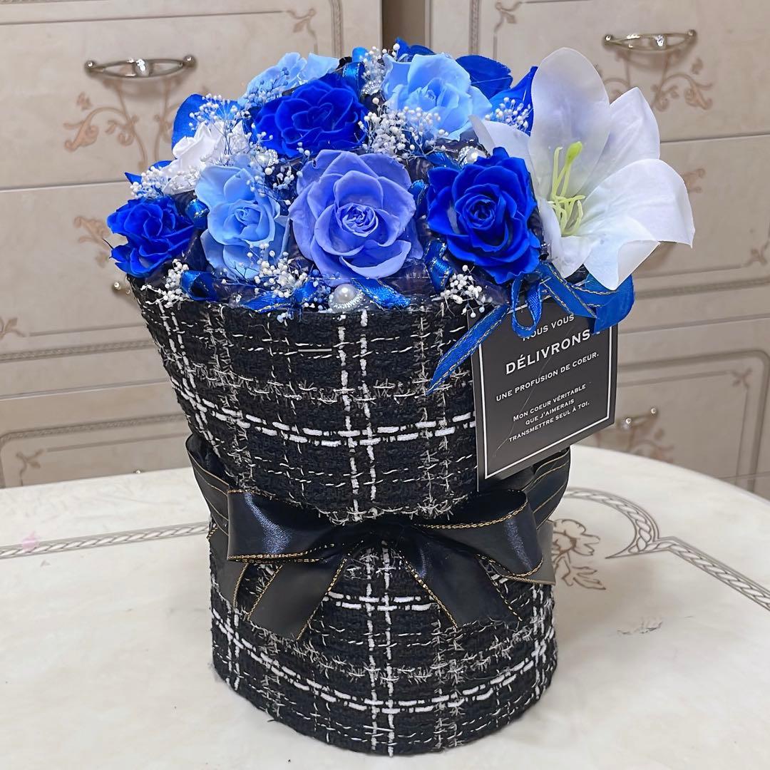 ✨花束ボックス✨ミックスバラプリザ＆アーティフィシャルアレンジメント✨青水色系✨