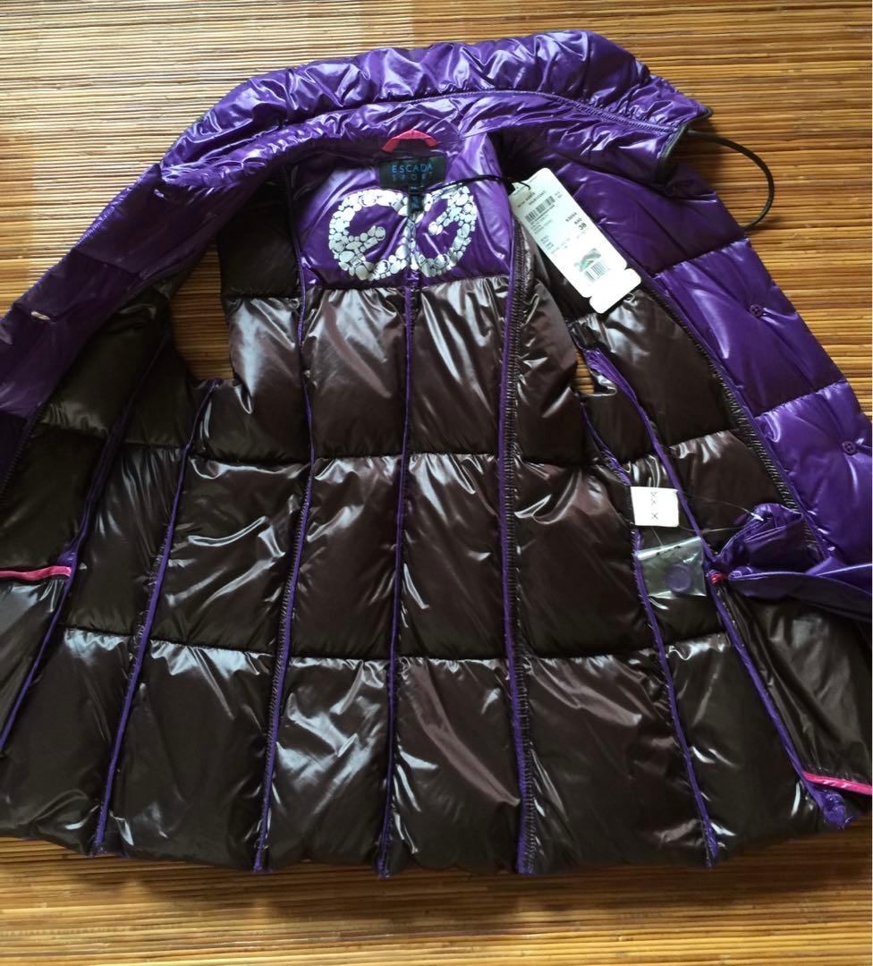 未使用タグ付　エスカーダ　グースダウンベスト　M ネックピロー袋付