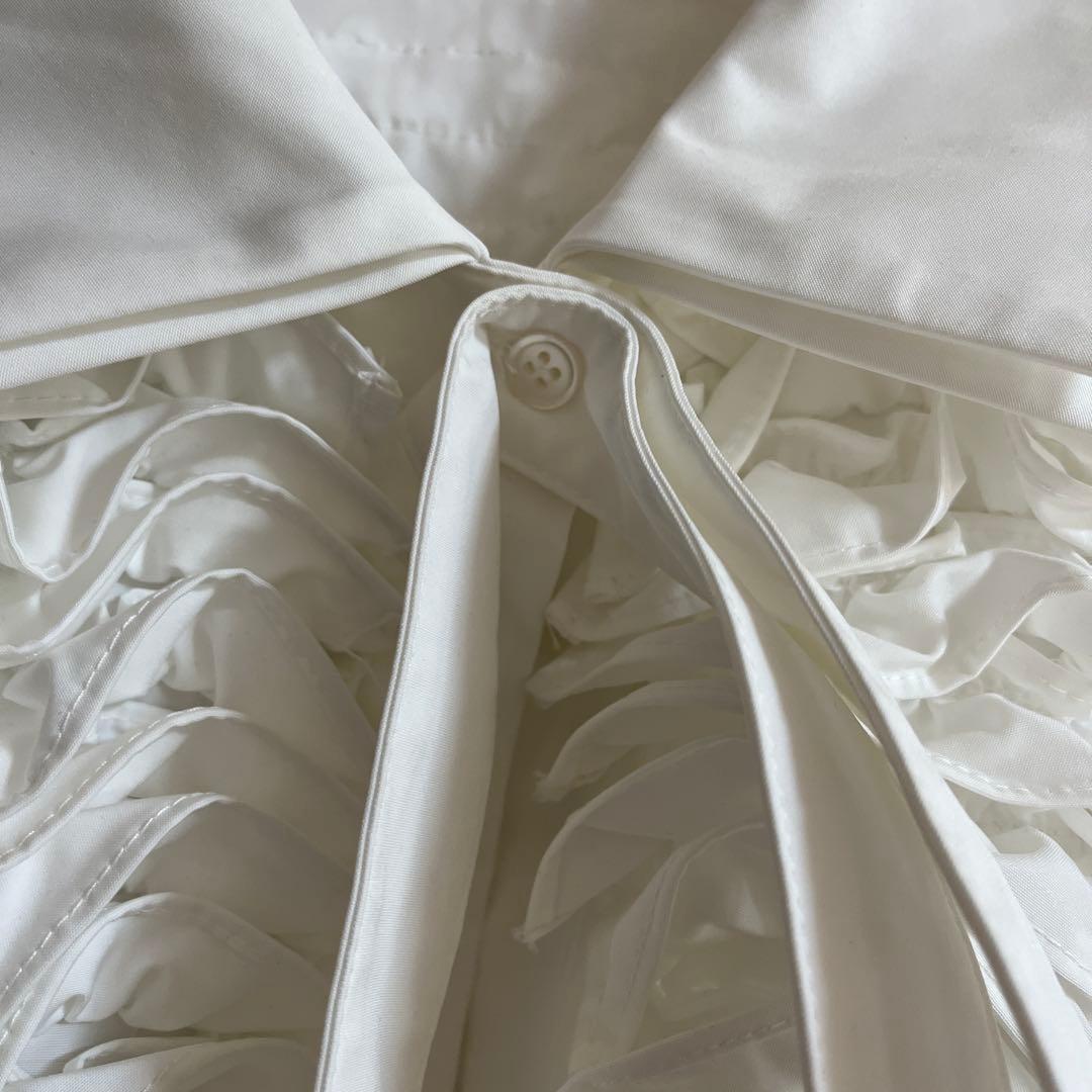 bibiy ビビー　フリル　ホワイト　シャツ 半袖