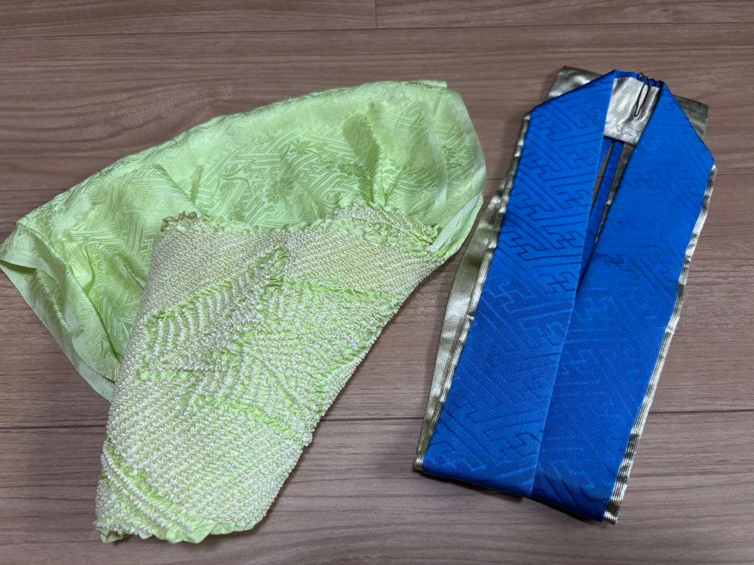 ★8,000円値下げしました！正絹振袖 手描き友禅 金駒刺繍 帯セット