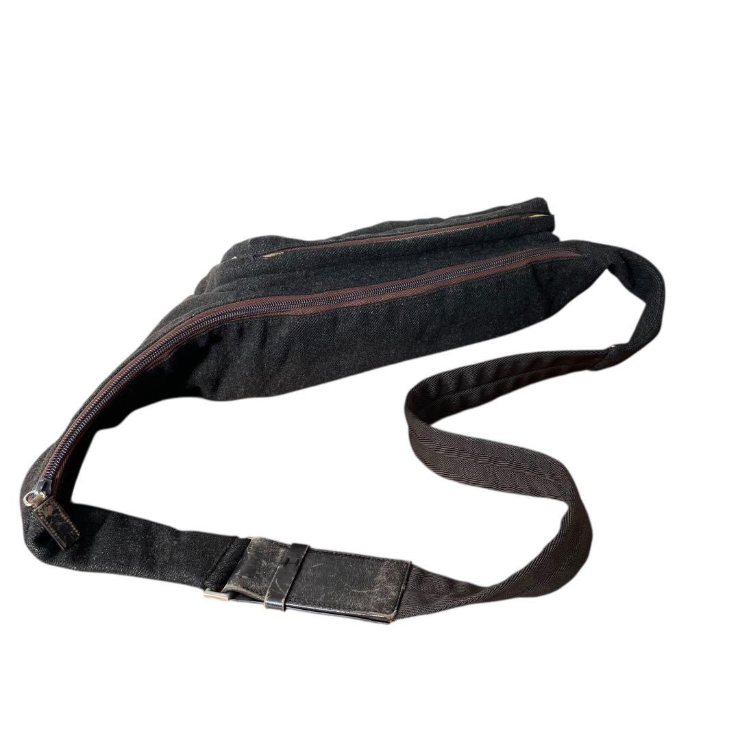 PRADA ボディバッグ ウエストポーチ ブラック