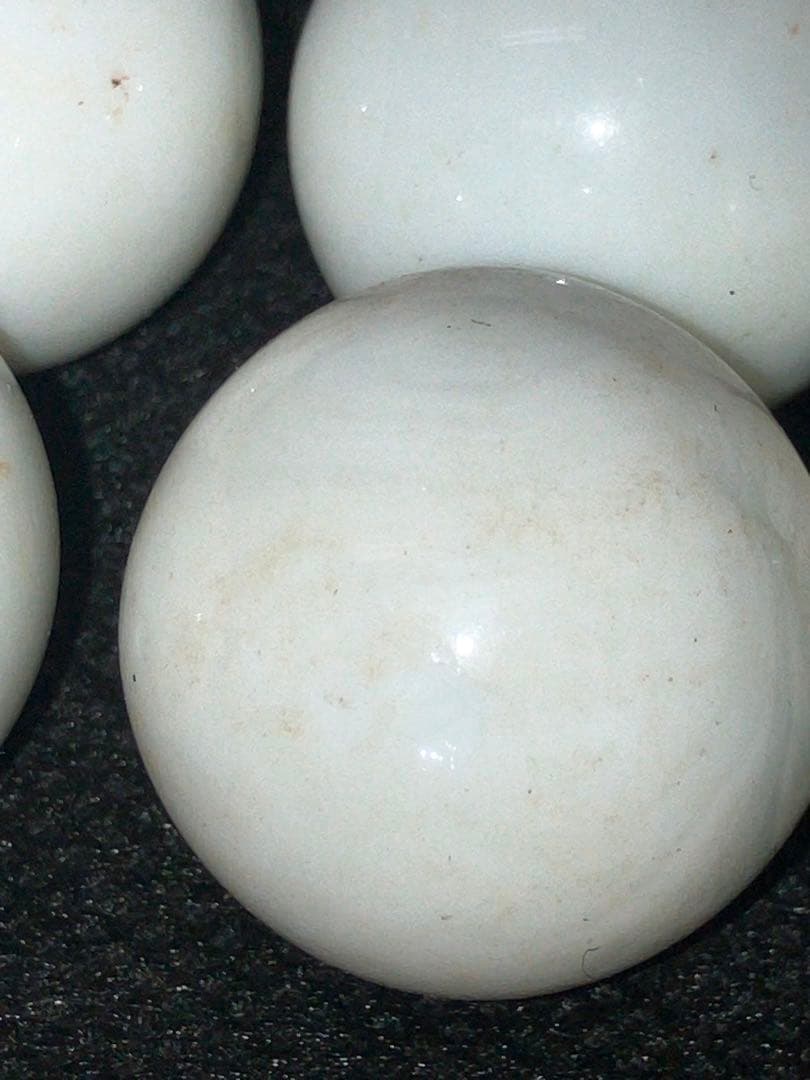 B級乳白色ガラス玉　25mm 1000個
