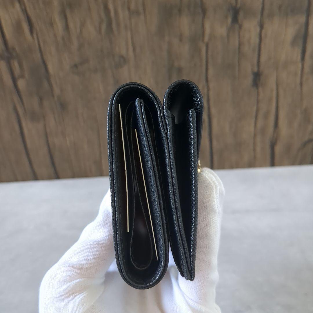 【新品】ヴィヴィアンウエストウッド　　三つ折り財布　165VW748