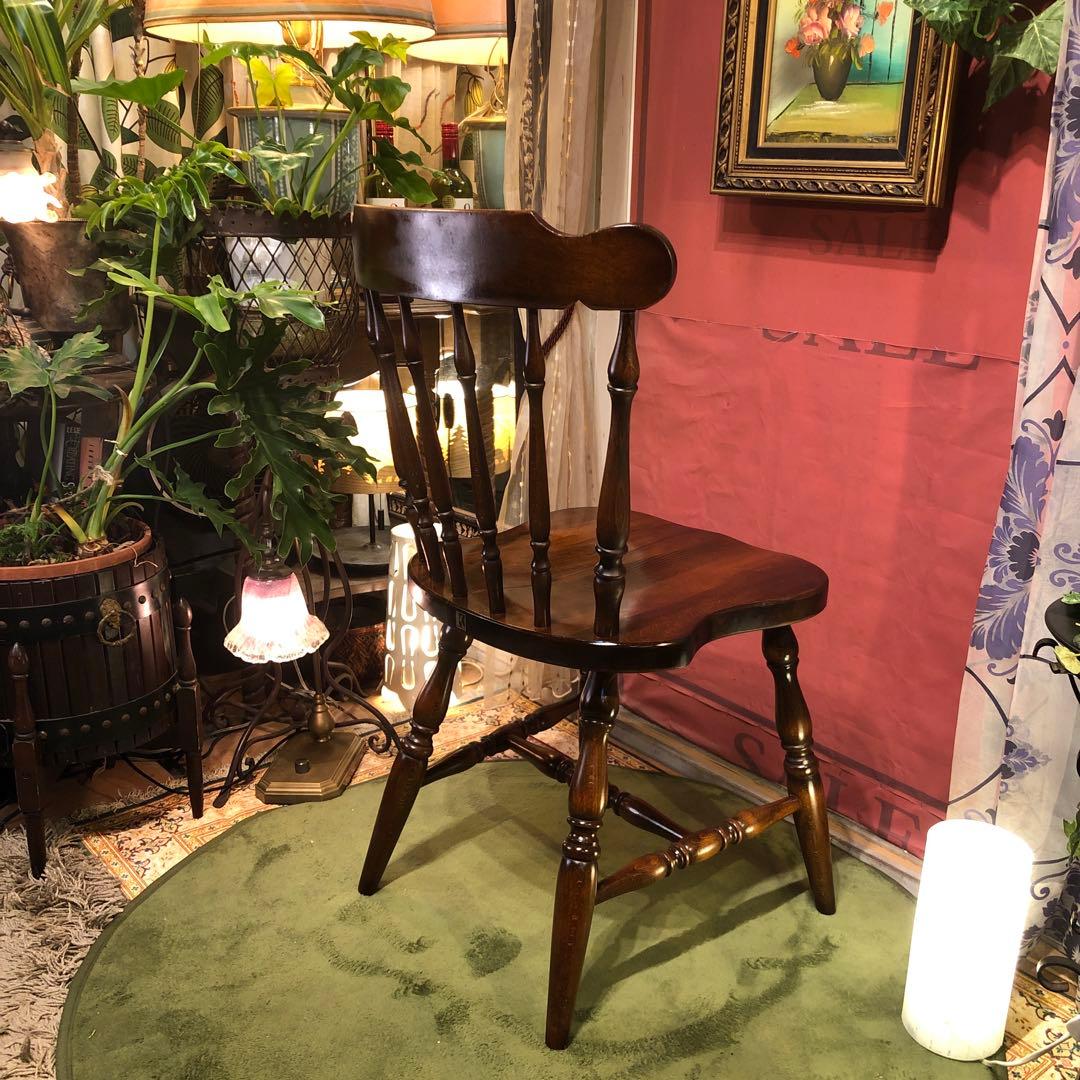 ぶた　L ４　キツツキマーク ヴィンテージ スピンドルチェア　飛騨産業