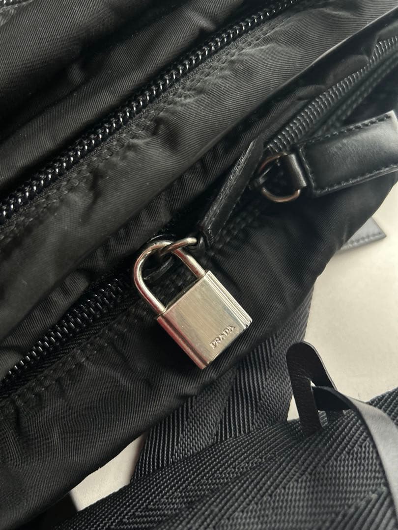 PRADA 2WAY1、2泊用旅行バッグ ナイロンタフタ、ブラック