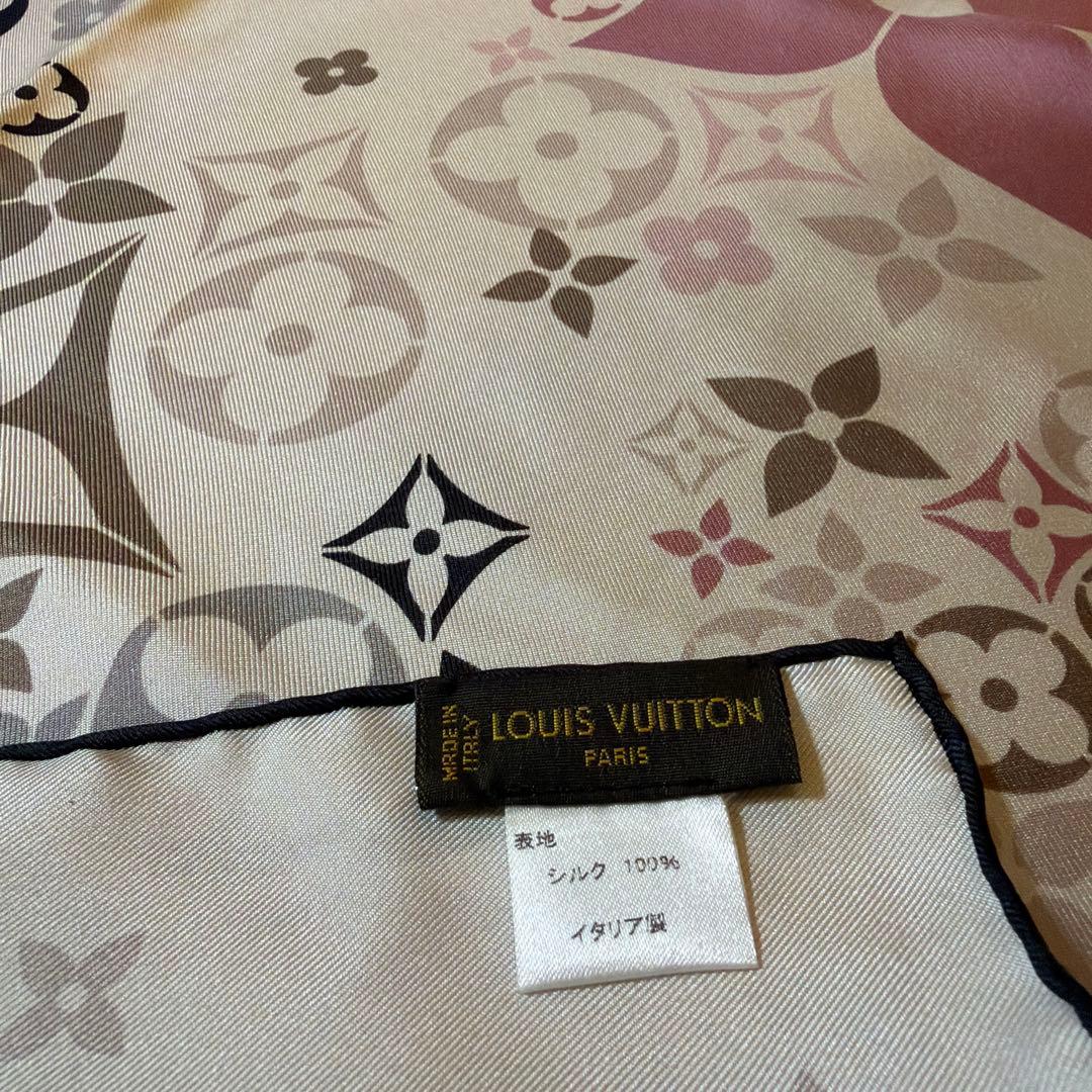 ルイヴィトン シルクスカーフ