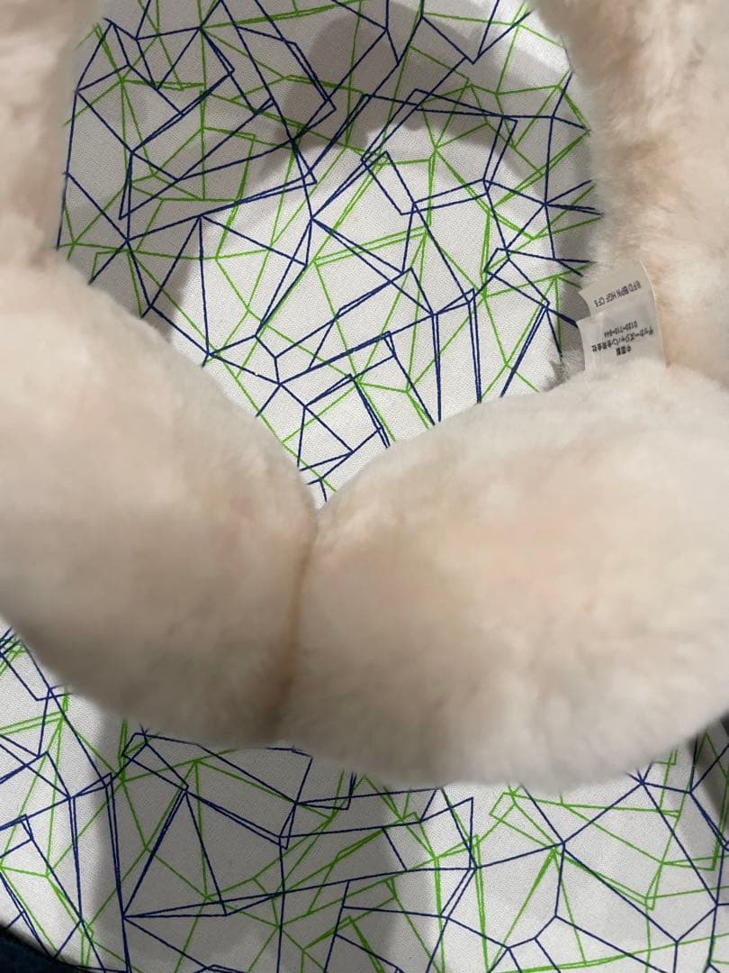 ugg 今期　完売品　イヤーマフ