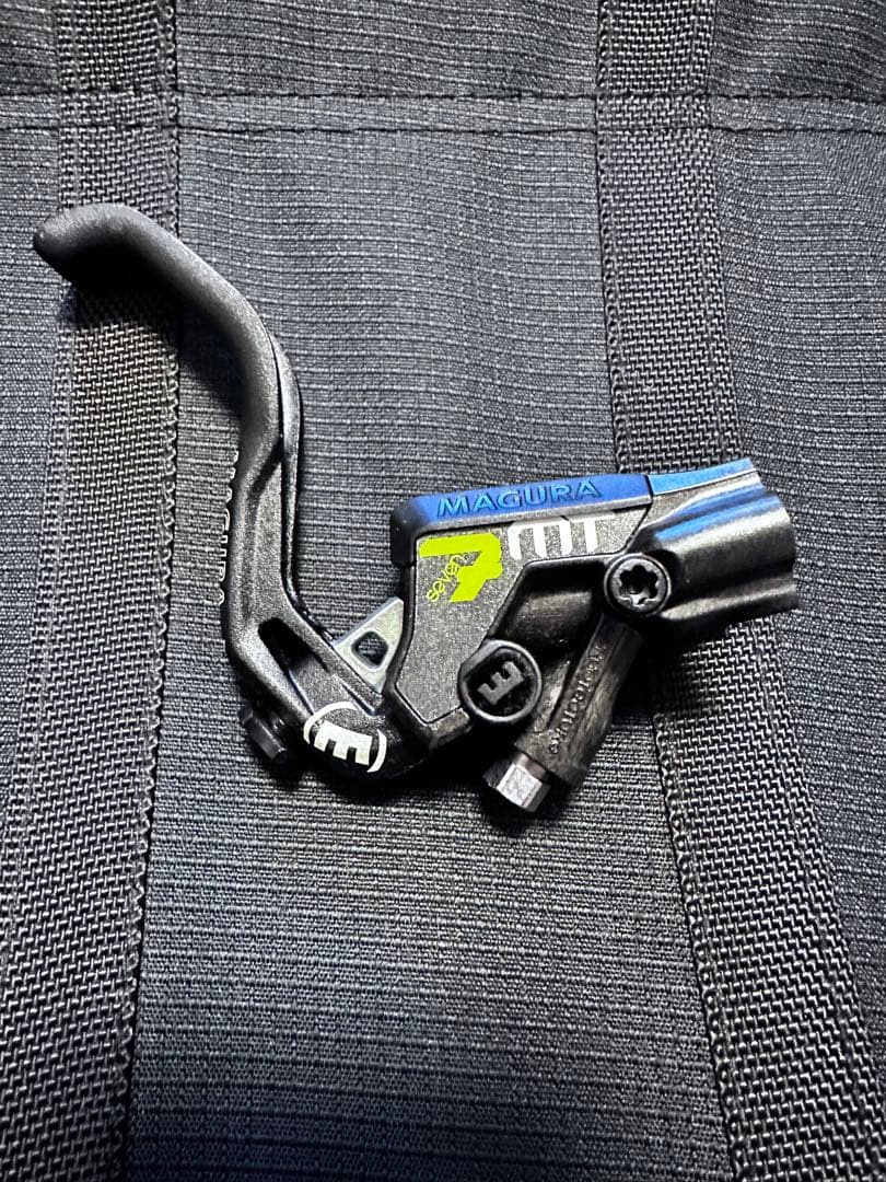 Magura MT7 ブレーキ レバー マスター部分のみ