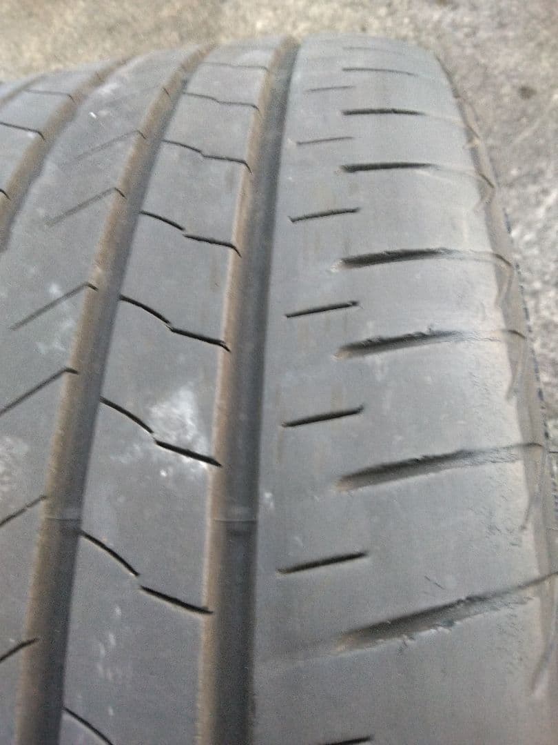 225/45R18 ブリヂストンレグノ　2020年製　4本中古セットリムガード付