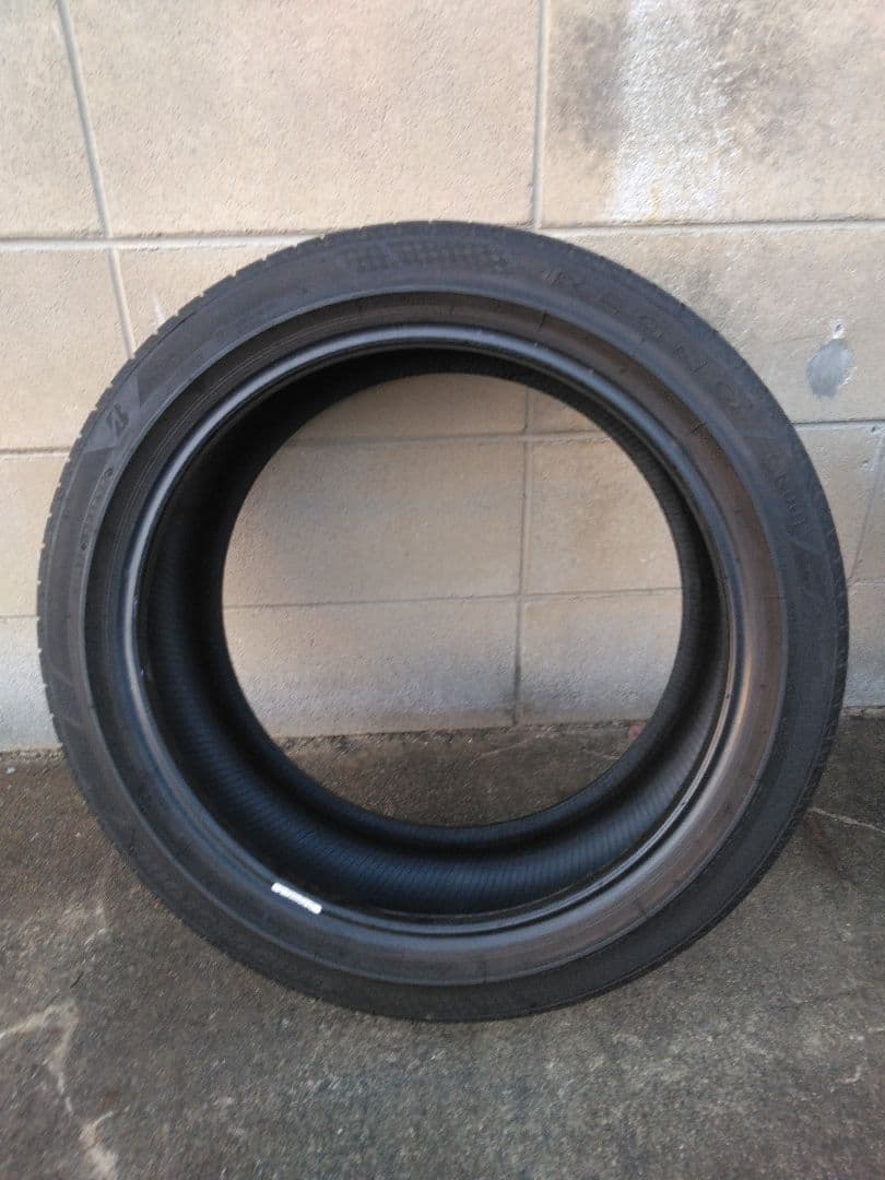 225/45R18 ブリヂストンレグノ　2020年製　4本中古セットリムガード付