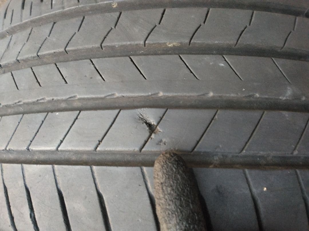 225/45R18 ブリヂストンレグノ　2020年製　4本中古セットリムガード付