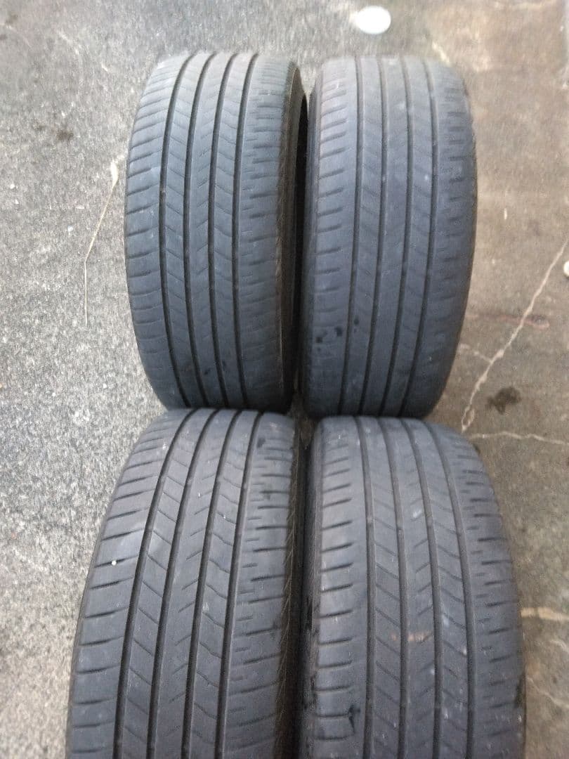 225/45R18 ブリヂストンレグノ　2020年製　4本中古セットリムガード付