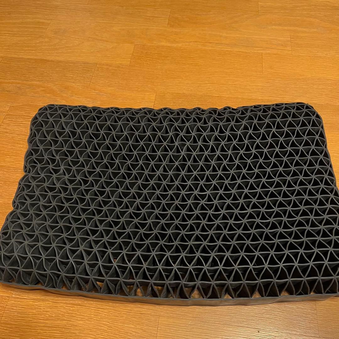 ヒツジのいらない枕 ホワイト　極楽枕　安眠　リラックス