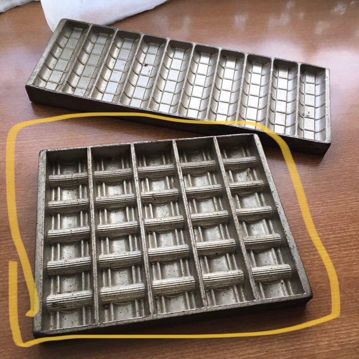 29: ドイツのアンティークチョコレートモールド