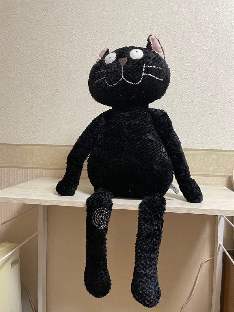 マンハッタナーズ 黒猫のぬいぐるみ