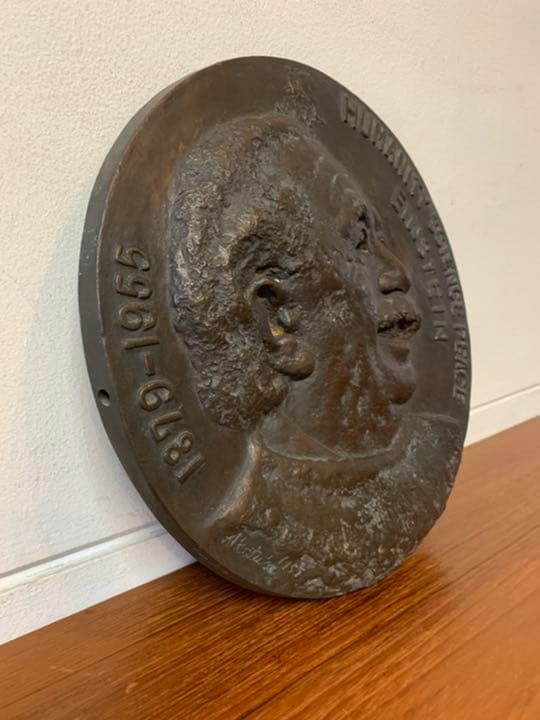 レリーフ　アインシュタイン　Einstein 作家物　サインあり　アイアン