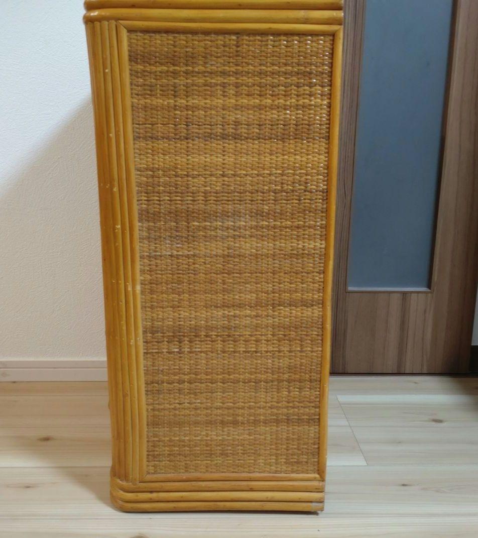 【訳あり品】ラタン　キャビネット ガラス扉付き 収納棚