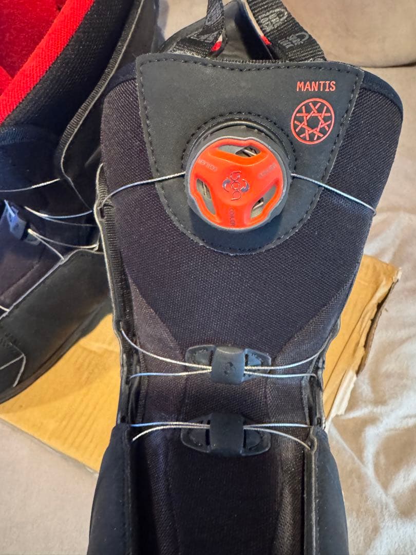 Salomon Mantis スノーボードブーツ ブラック/レッド