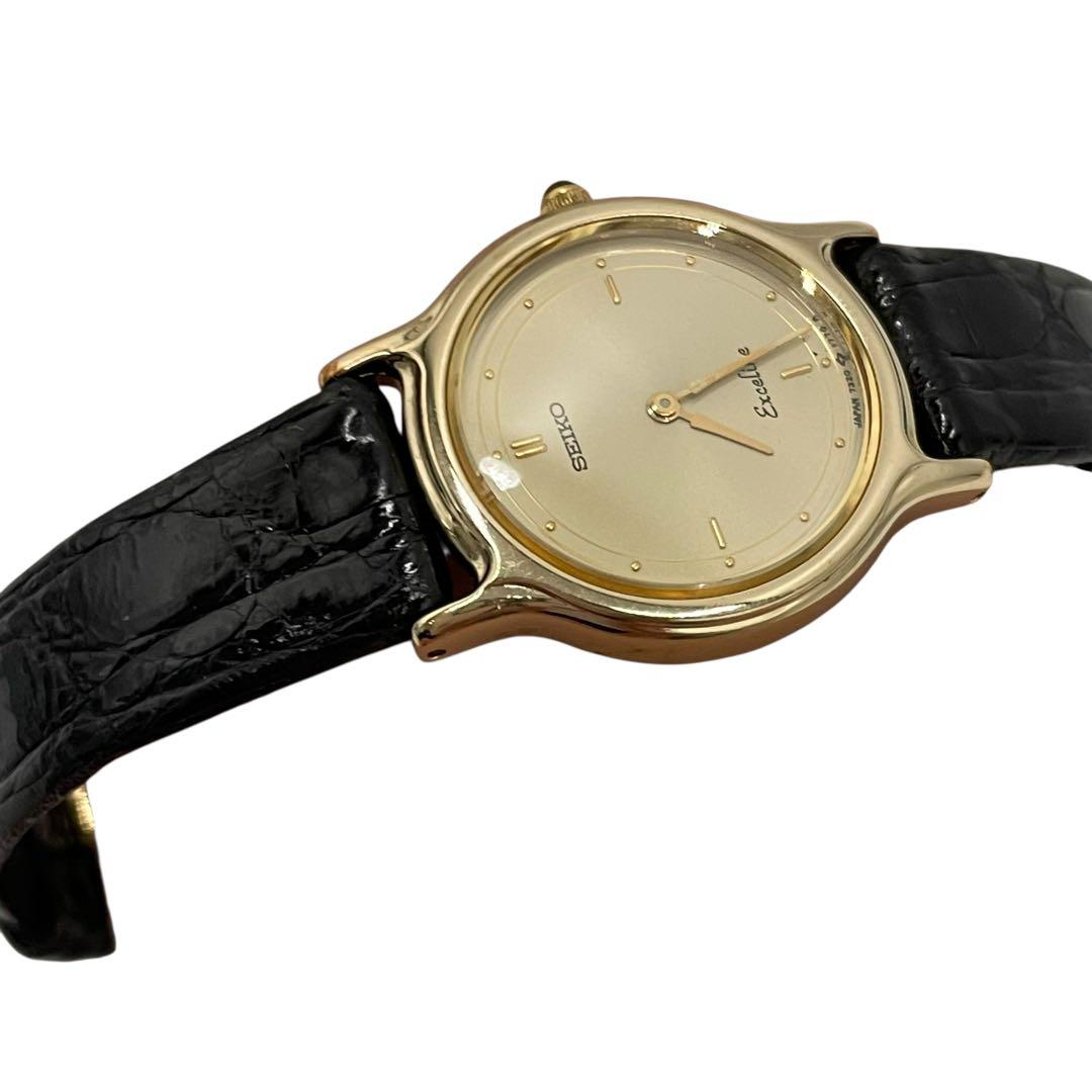 ✨新品電池✨稼働品 セイコー エクセリーヌ 文字盤ゴールド レディース