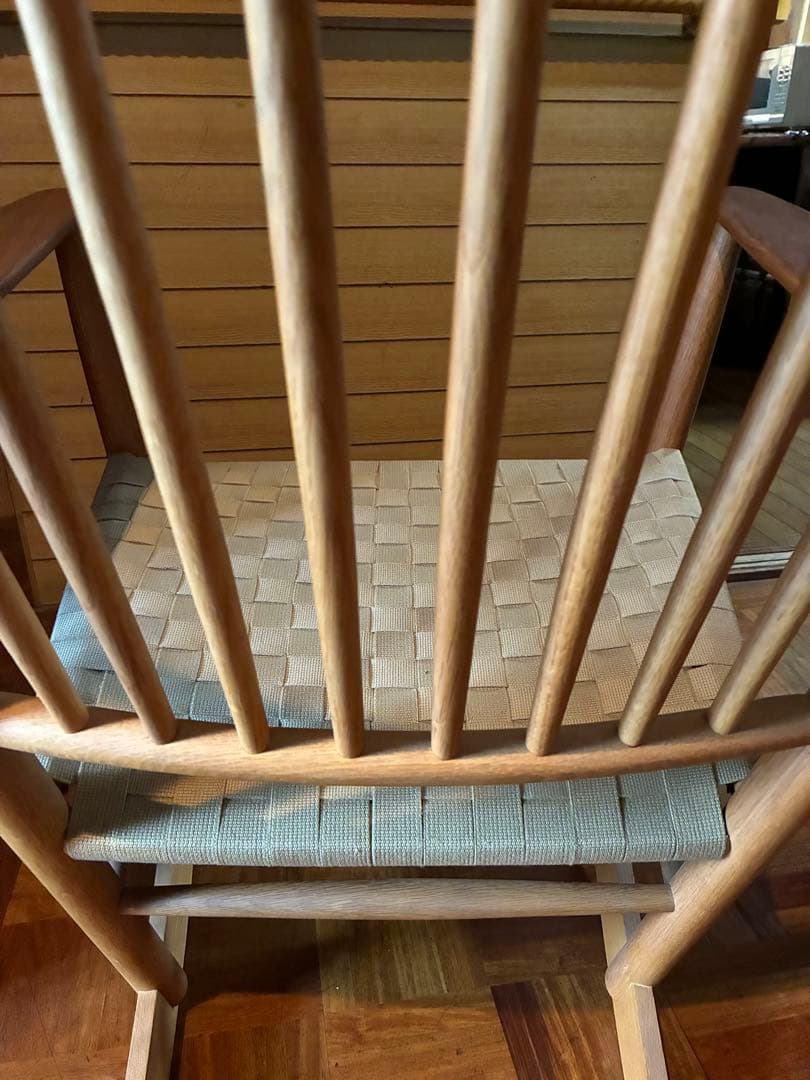 ロッキングチェア/岩倉榮利デザイン