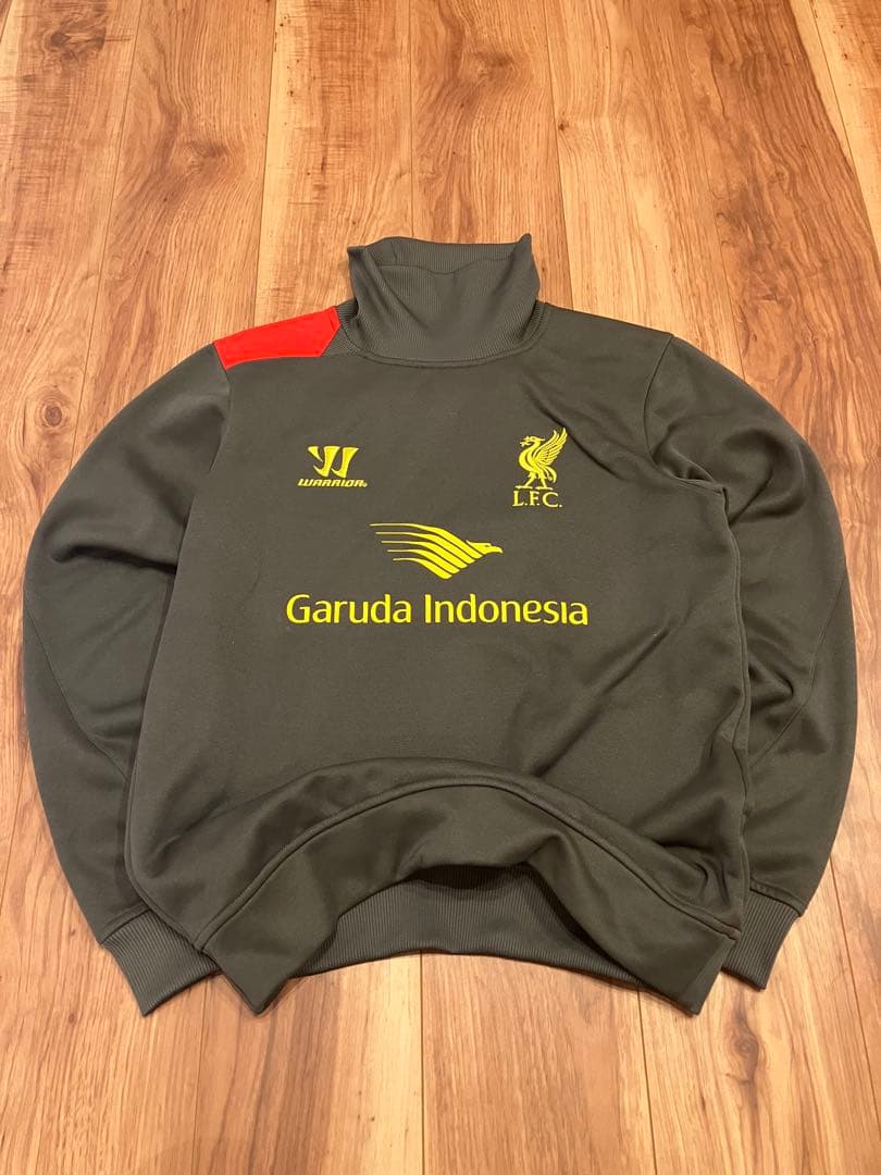 リバプールFC Warrior製 ガルーダロゴ トレーニングトップ