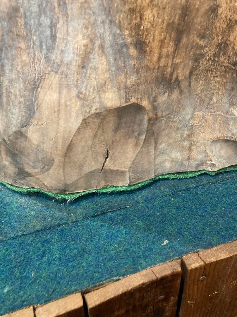 熊の木彫り(北海道)