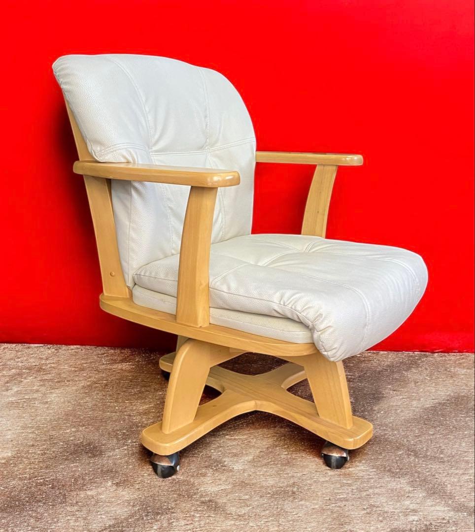 安心のたのメル便★家具の町大川『関家具』のキャスター付き高級ダイニングチェア①