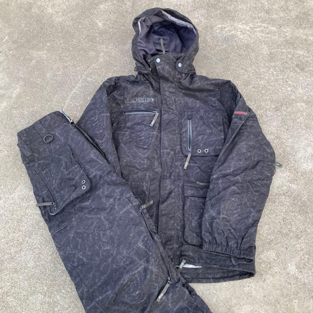 Discharge スノボウェア 上下セット ユニセックス