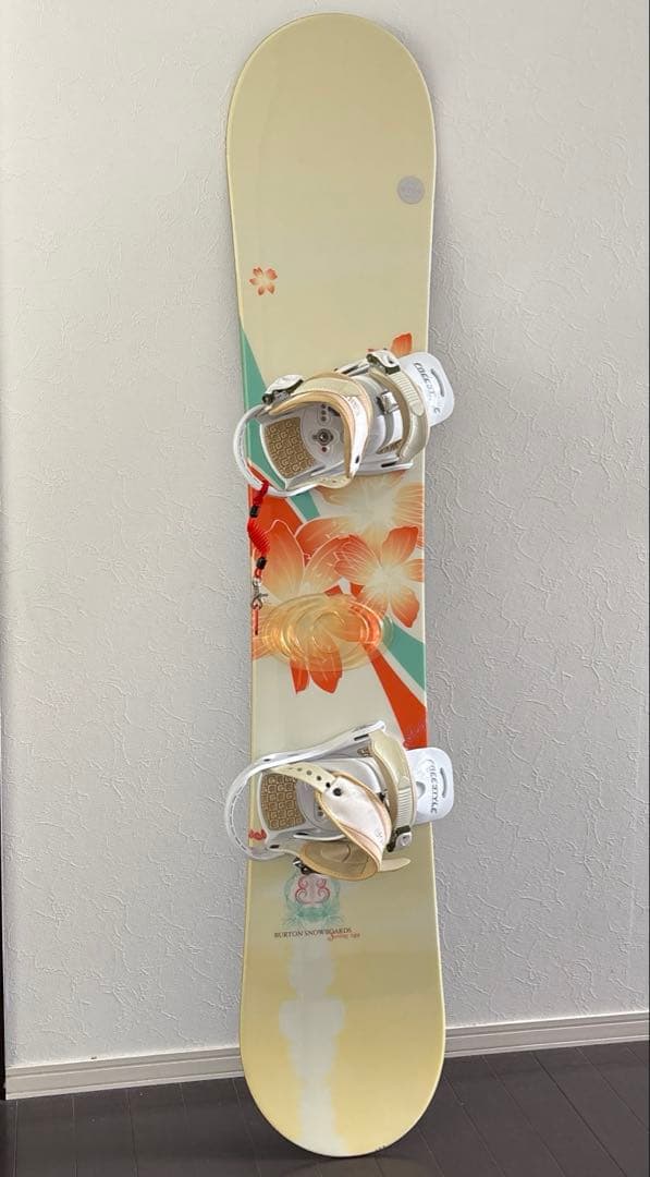 限定値下げ！Burton バートン　ボード　レディース　板