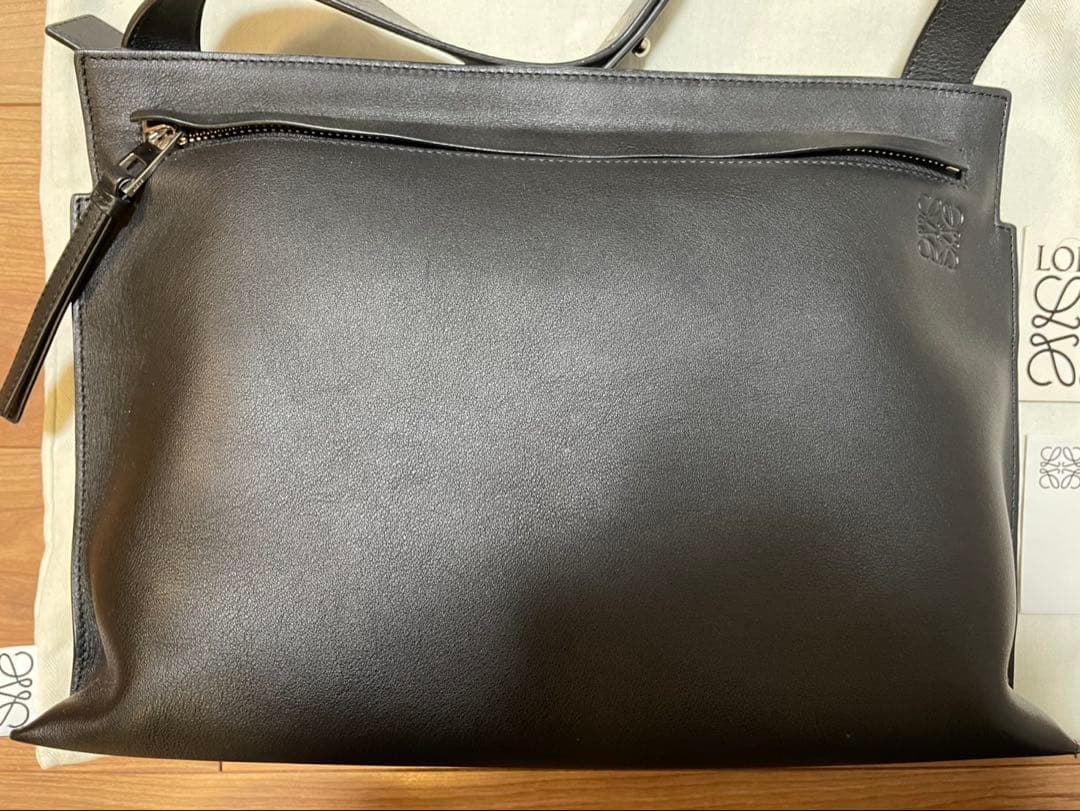 LOEWE ロエベ T MESSENGER メッセンジャー バッグ