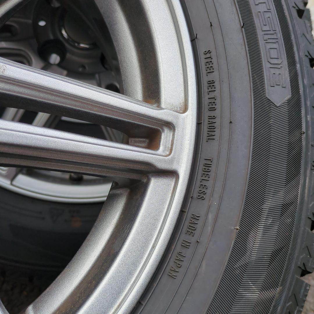 ダンロップスタッドレスタイヤ、ホイール付き4本　ホンダフリードDBA-GB３用