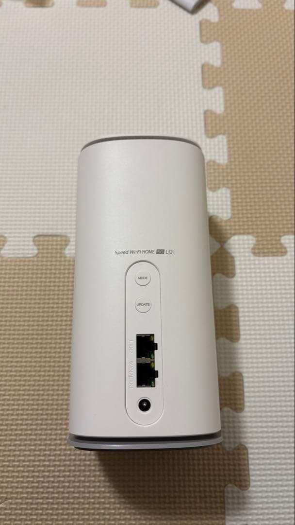 Speed Wi-Fi  5G L13 本体 ZTR02