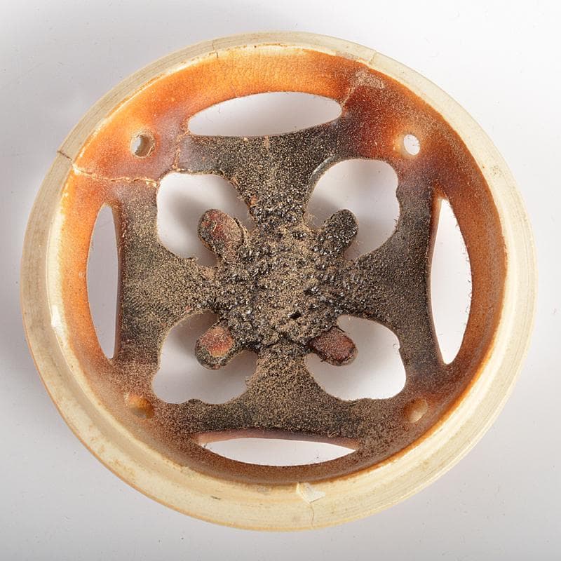 茶道具　京焼　三代　東山深山造　色絵　四季草花文　吊香炉　共布共箱　MR7382