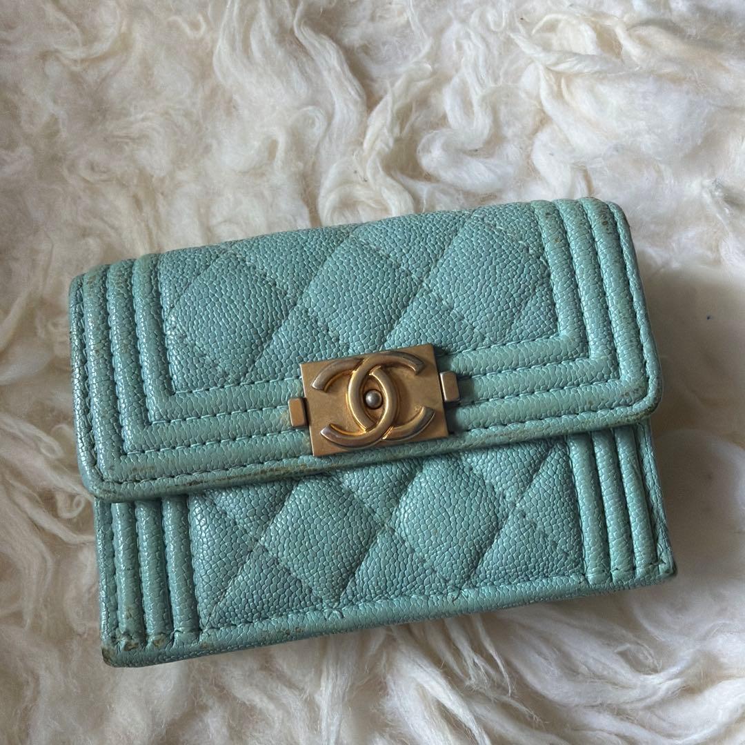 CHANEL キャビアスキンブルーグリーン ボーイシャネル 財布