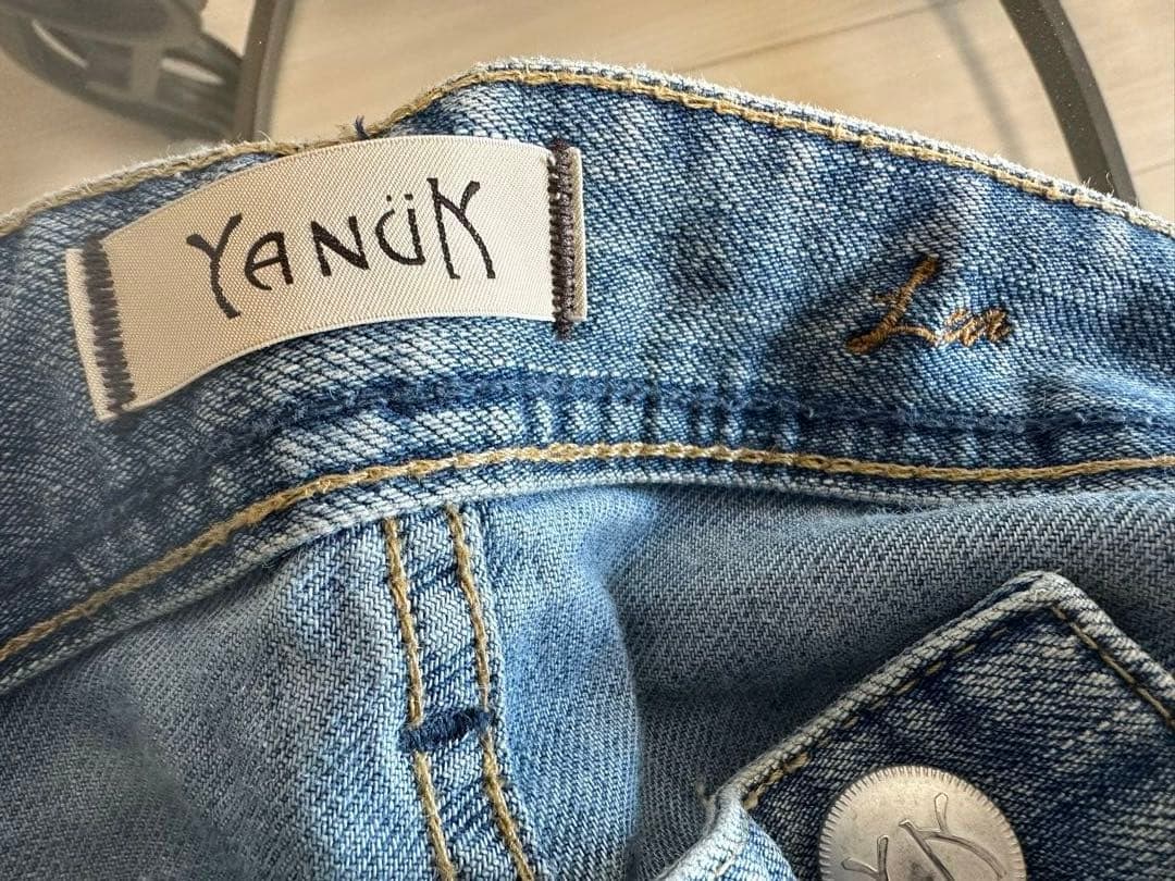 【値下げ】【美品】YANUK ボーイズストレート\"LEA\" / TVS 23