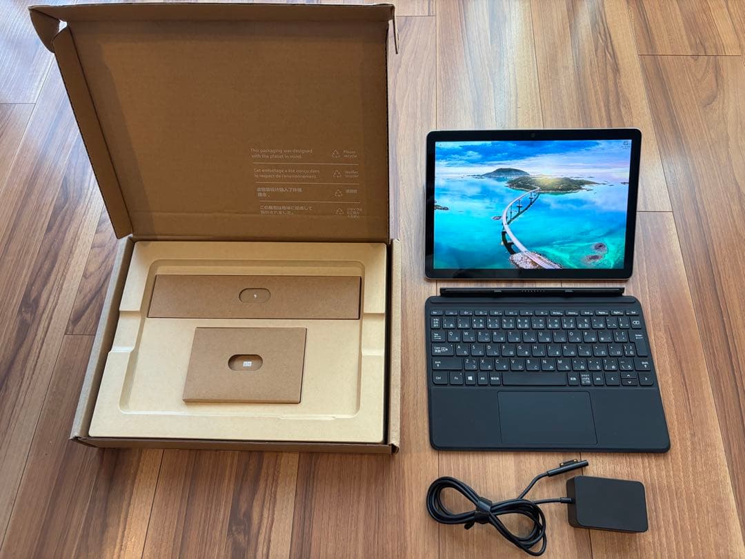 K*ウ様 【希少】Surface Go3 Core i3 8GB SSD128G