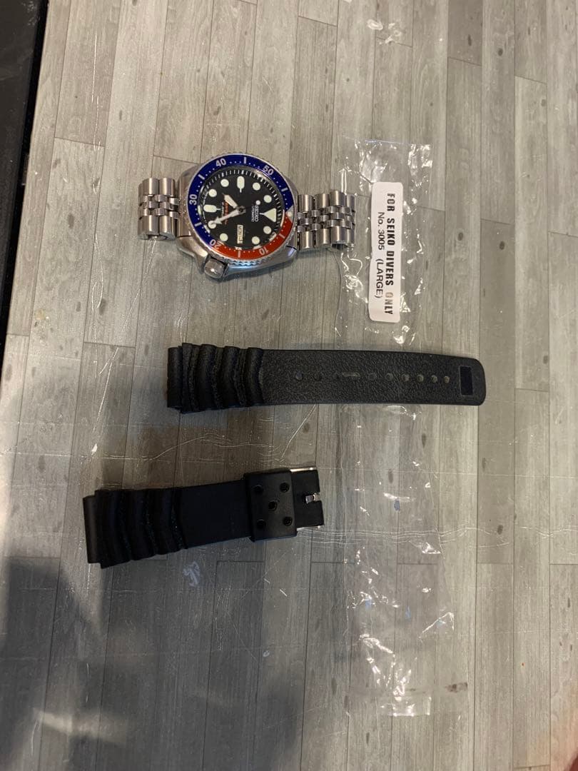 時計 SEIKO SKX009J