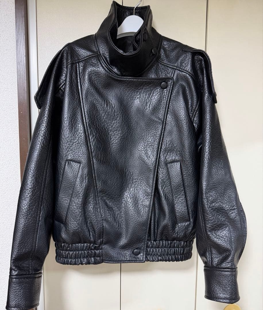 ZARA フェイクレザージャケット XSサイズ