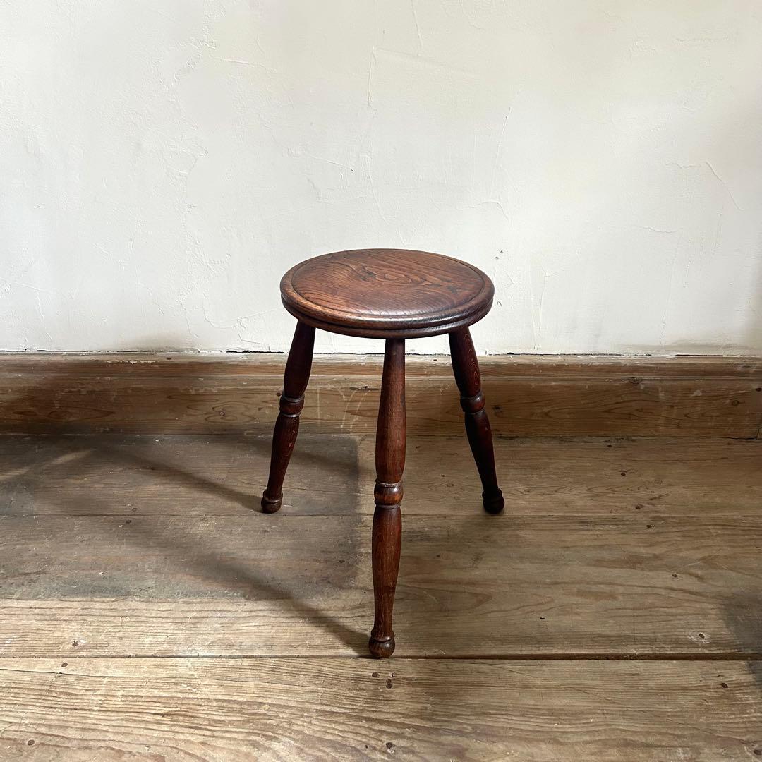フランスアンティーク 木製 三本脚 スツール ダークブラウン　②