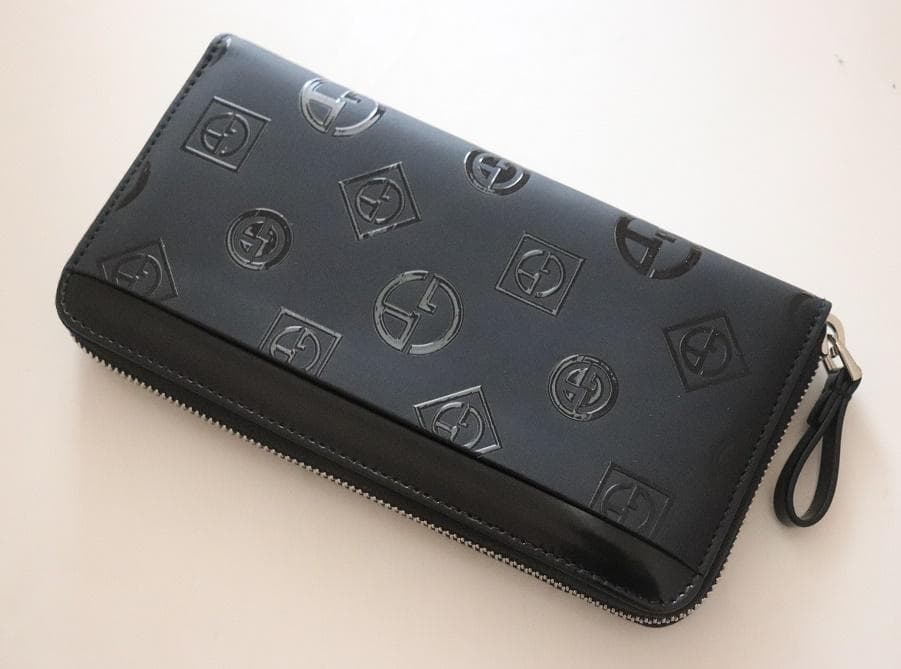 GIORGIO ARMANI ジョルジオアルマーニ 新品長財布伊製97900円