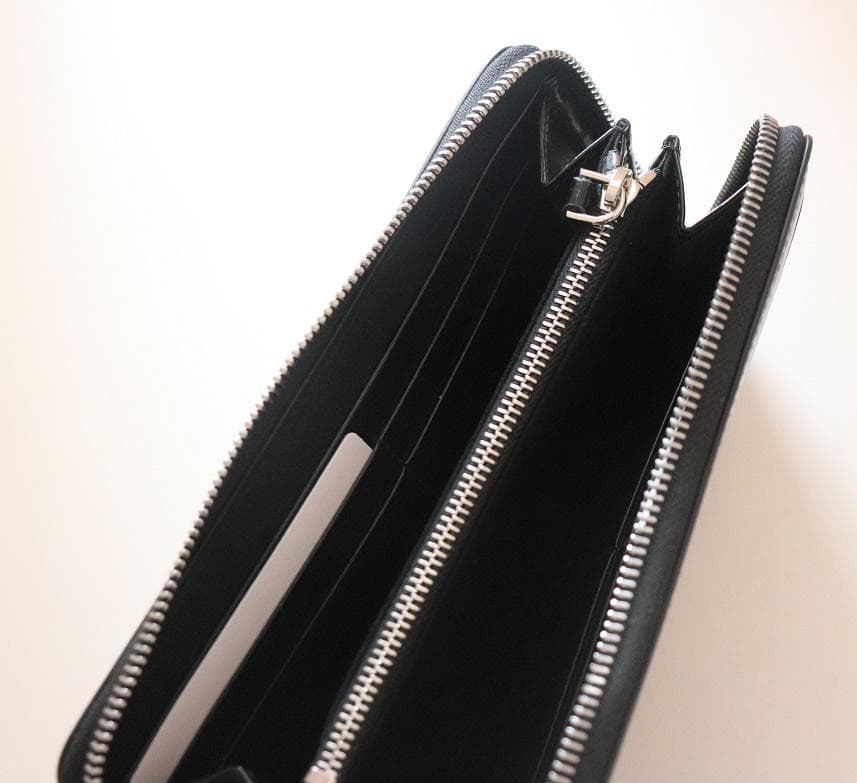 GIORGIO ARMANI ジョルジオアルマーニ 新品長財布伊製97900円