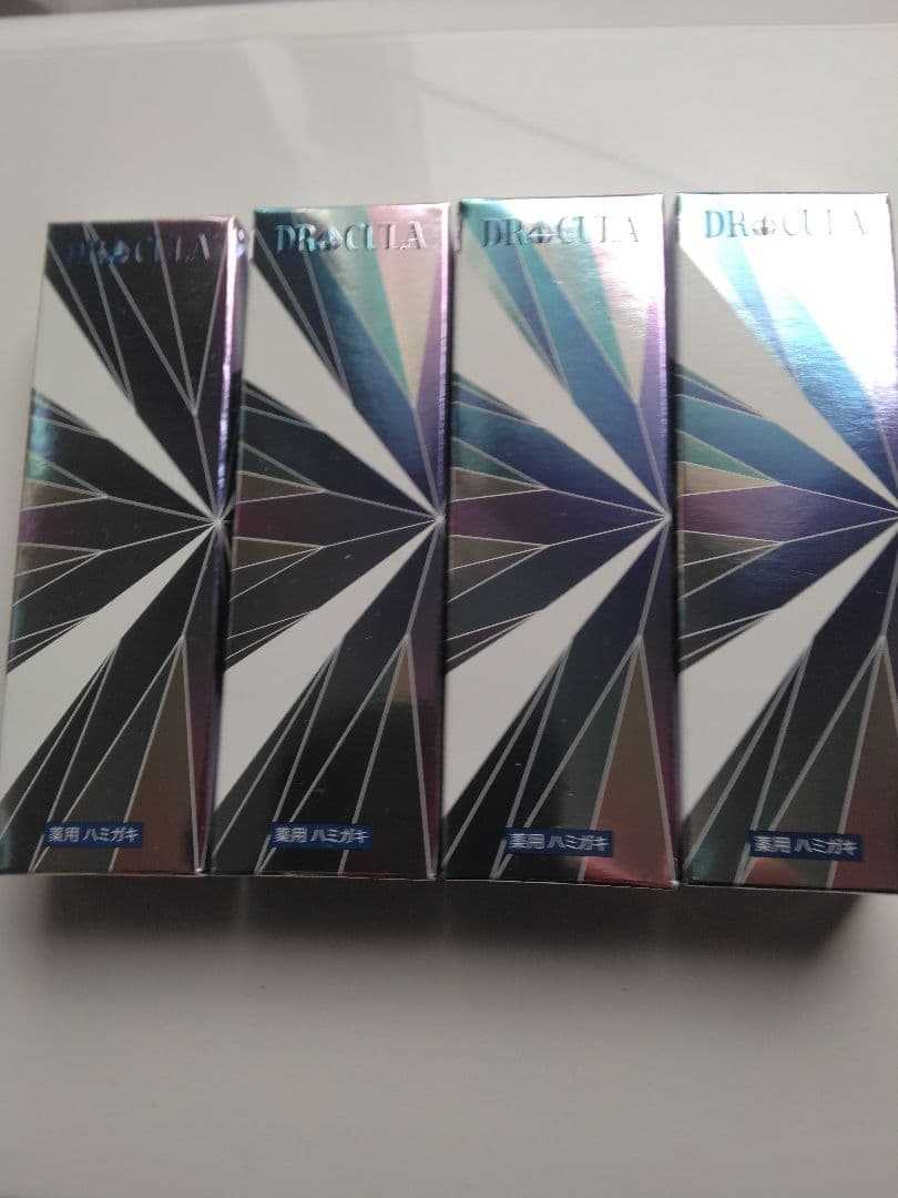 DRcula 薬用ホワイトニングジェル 45g×４箱