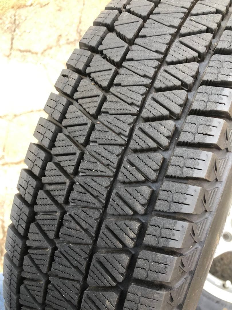 ☆バリ山23年製☆BRIDGESTONE DM-V3 175/80r15