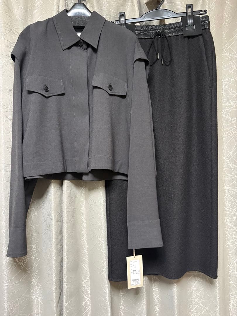 週末のみ値下げ！cafuneシャツとPASSIONEタイトスカートの2点