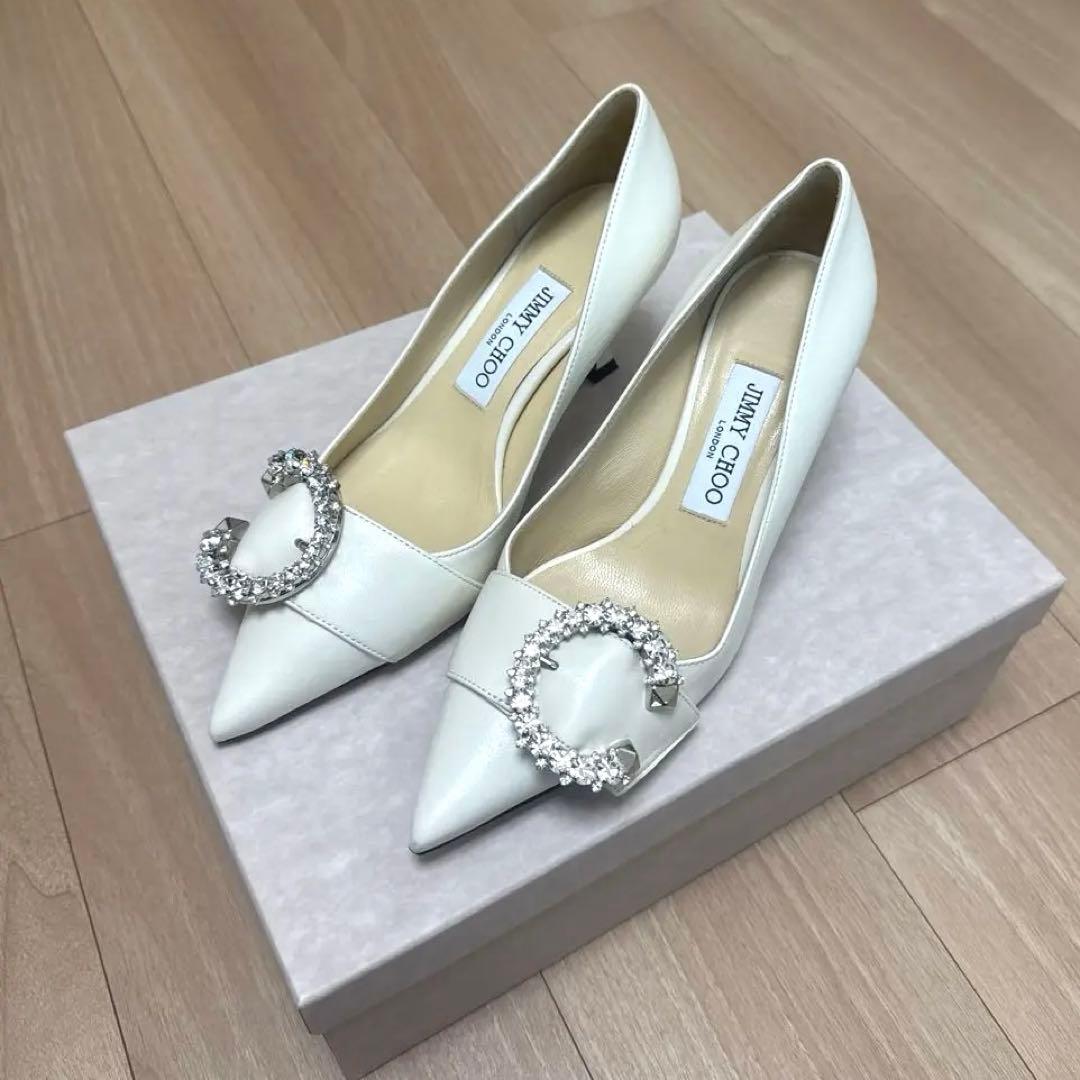【美品】JIMMY CHOO ビジューホワイトパンプス 36.5