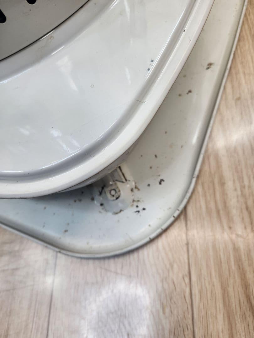 送料無料❤2014⑨■コロナ ホワイト 石油ストーブ 安全ガード付き