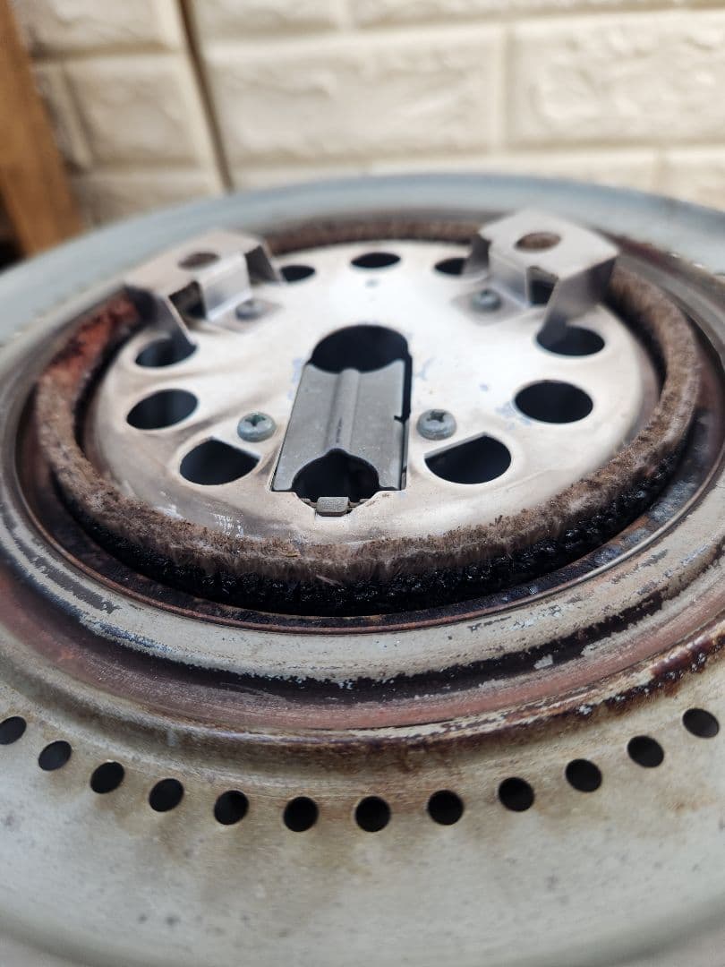 送料無料❤2014⑨■コロナ ホワイト 石油ストーブ 安全ガード付き