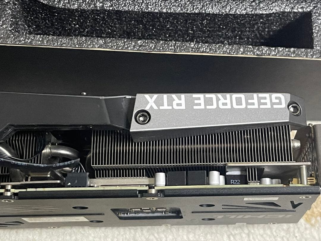 iCHILL RTX 3070 8GB グラフィックボード