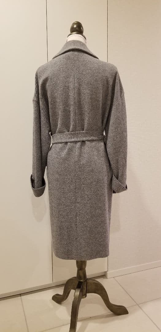 Ferragamoフェラガモ　美品！ ロングコート