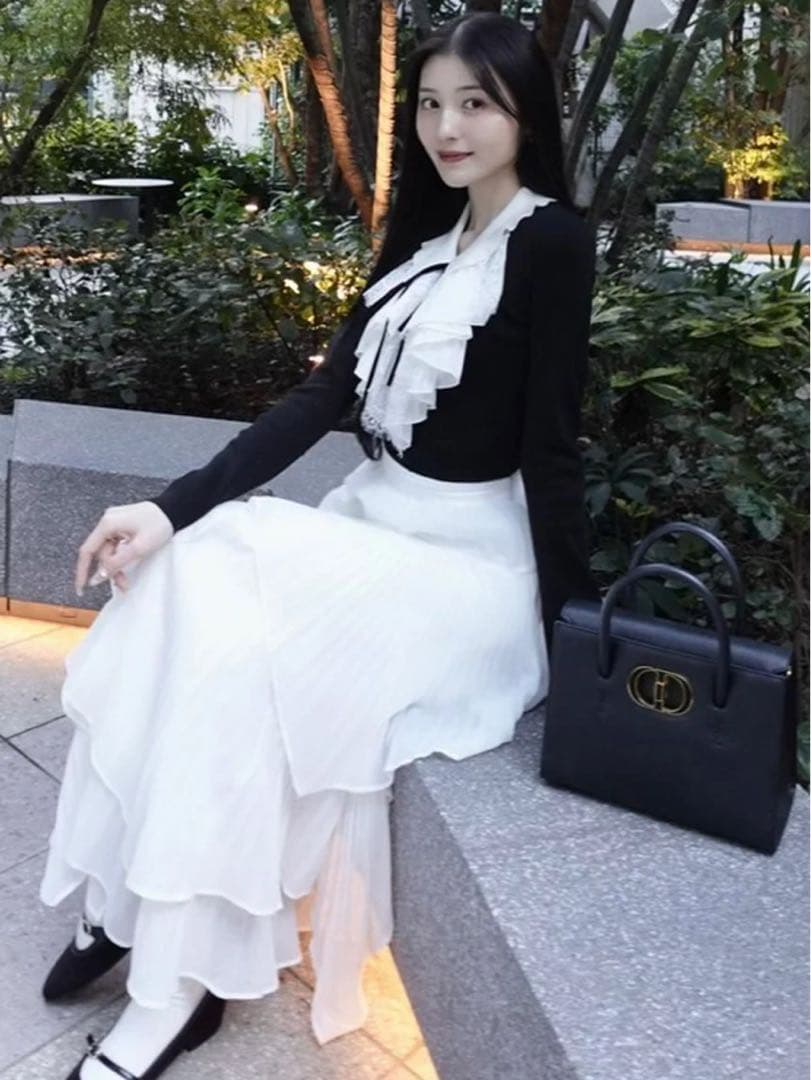 Sustainableレイヤードラッフルニットプルオーバー SNIDEL